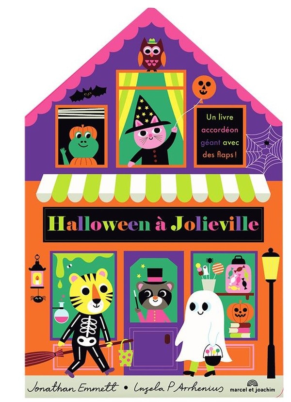 [J06697] HALLOWEEN A JOLIEVILLE - UN LIVRE ACCORDEON GEANT AVEC DES FLAPS